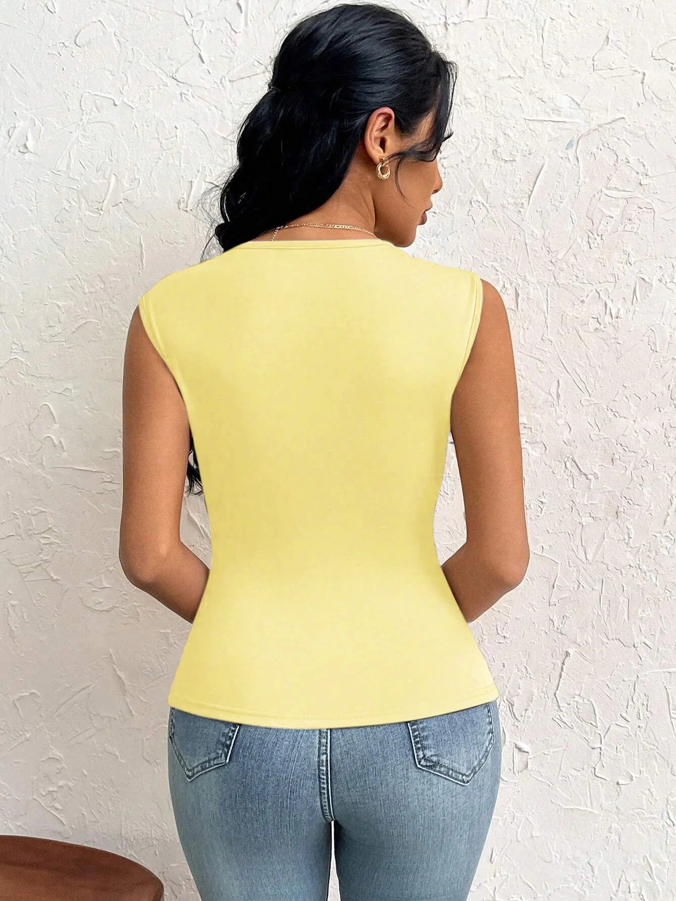 Spring Summer Elegant Stylish Daily Dating Casual Women's Sleeveless Tops Side Ruched Asymmetric Hem One-Shoulder Cut out