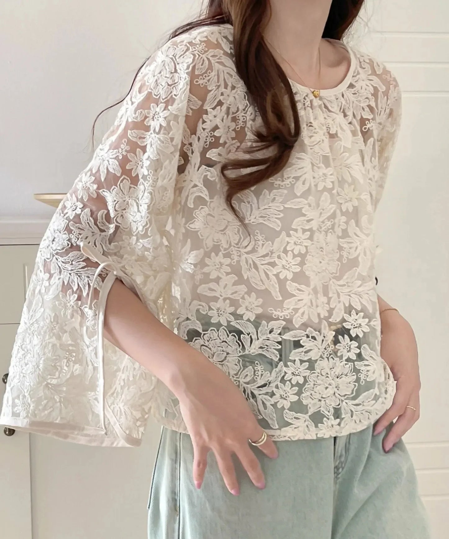 Round Neck Lace Shirt Women's Summer Floral Print Tie Dotted Cotton Blend Full Sleeve Slim Fit Button up Top