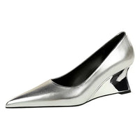 Spring Fashion Pointed Toe Pumps Woman Metal Decoration Wedges Heels Elegant Ladies Shoes