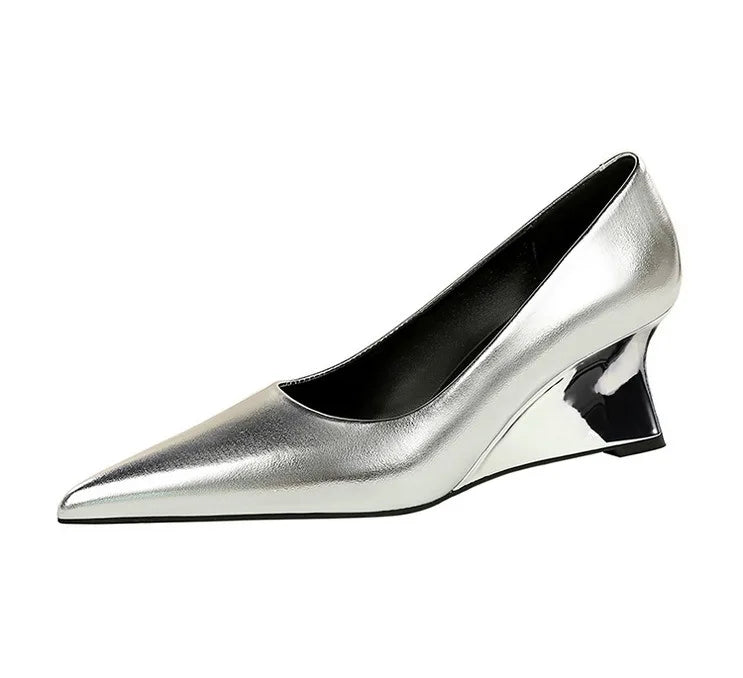 Spring Fashion Pointed Toe Pumps Woman Metal Decoration Wedges Heels Elegant Ladies Shoes