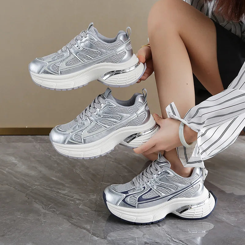Respirable Thick Bottom Dad Shoes for Women in All Seasons Breathable Fashionable Flat Heel Anti-Odor Casual Footwear