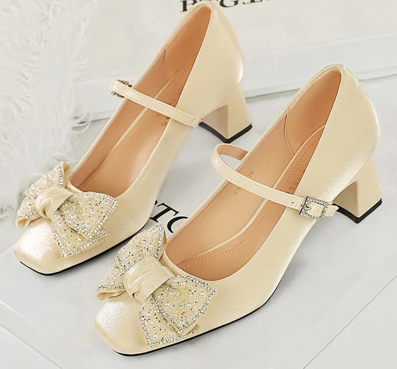 Rhinestone bow Women Pumps Coarse heel Women shoes middle heel Luxury banquet shoes satin square head Ladies shoes