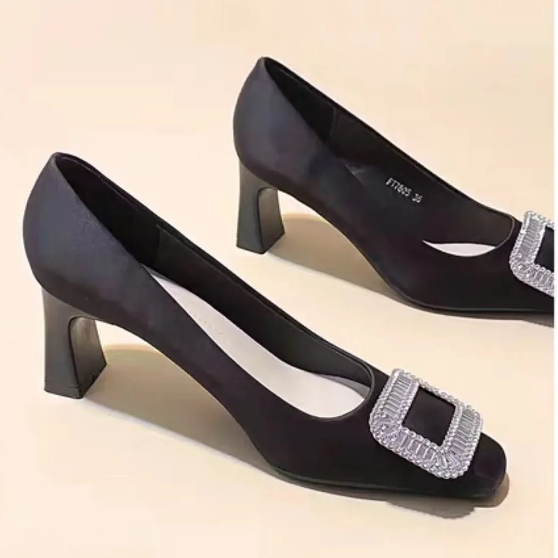 Women's Slip-On Chunky Medium Heel Versatile Boat Shoes Square Buckle Rhinestone Single Shoes