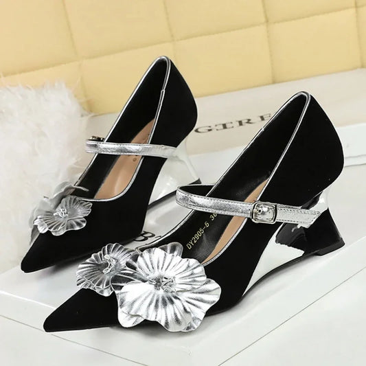 Metal Wedges 6 cm Women Pumps Flower Design High Heels Suede Sexy Party Shoes Buckle Ladies Shoes Women Wedges