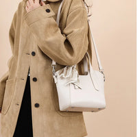 Pure Leather Cowhide Single Shoulder Crossbody Bag Ladies Handbag Fashion Bucket Bag Simple Basket Comes with Scarf