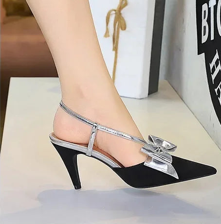French Style Velvet Pointed Toe High Heels Hollow out Embroidery Butterfly Knot Party Shoes Women's Low Heel Single Shoes