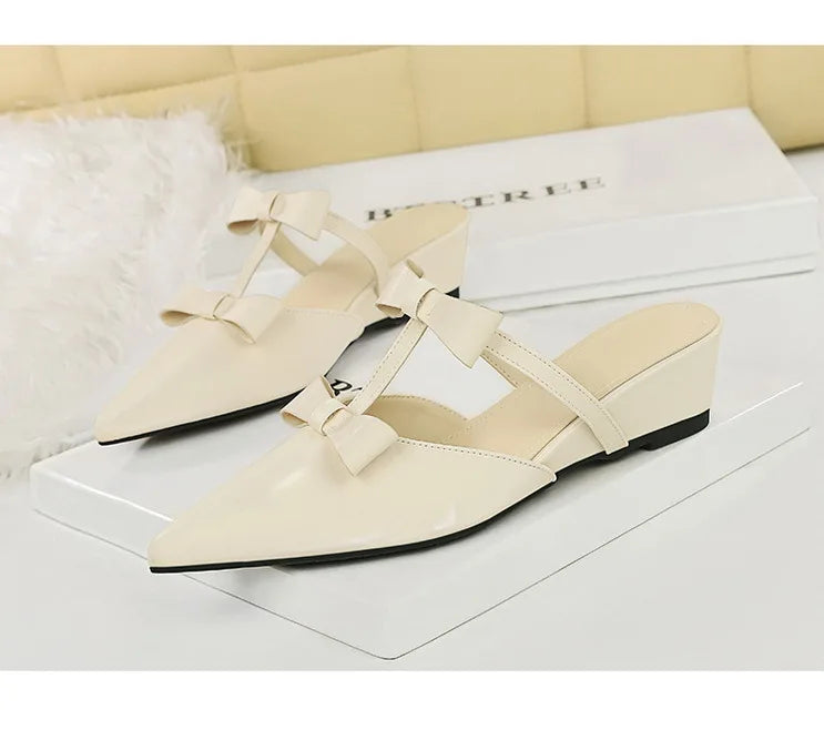 French Wedge Heel Pointed Head Sandals Versatile Bow Medium Heel Half Slippers Women