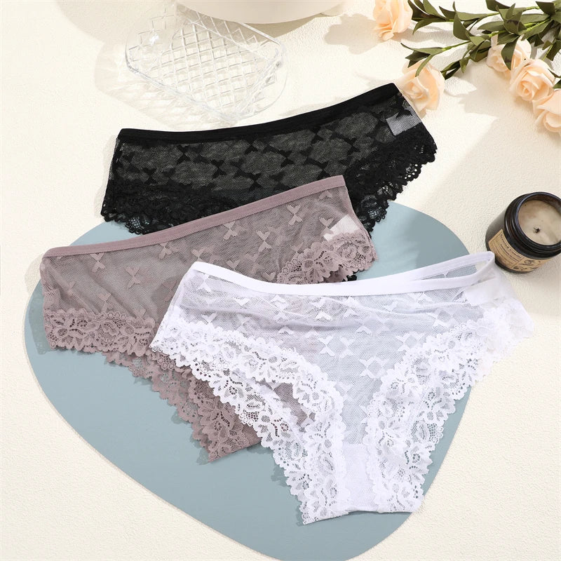 Women's Lace Panties Sexy Perspective Underwear Seamless Hollow Out Briefs Female Low Rise Floral Transparent Soft Lingerie