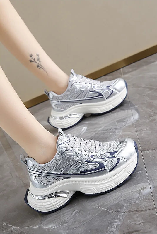 Respirable Thick Bottom Dad Shoes for Women in All Seasons Breathable Fashionable Flat Heel Anti-Odor Casual Footwear