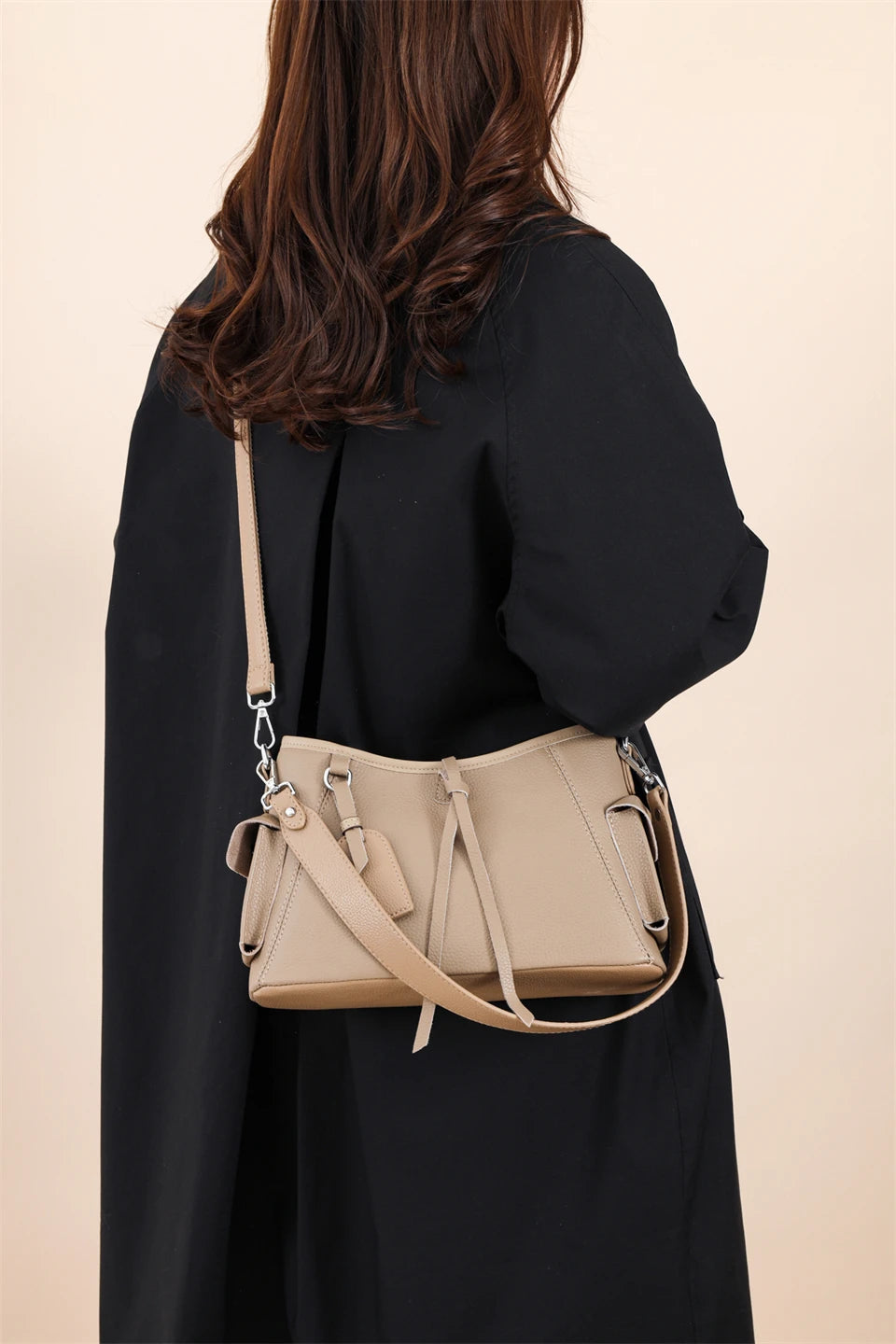 Soft Genuine Leather Crossbody Bag Women Fashion Shoulder Bag Large Capacity Handbag and Purse Ladies Cow hide Messenger Bag