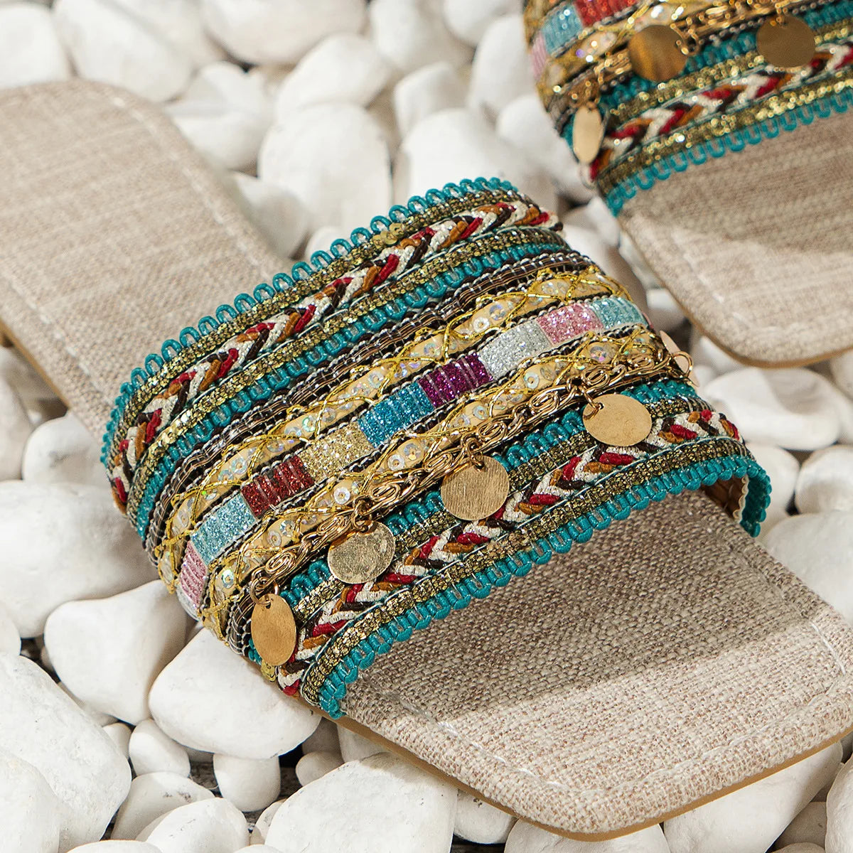 Women's Sandals Summer Flat-bottomed Retro Toe Ladies Sandals