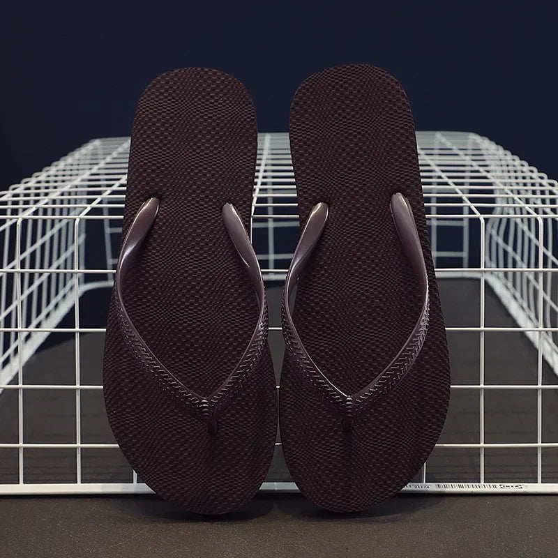 Solid Color Non-slip Leisure Couple Slippers Women Summer Beach Slippers Outdoor Women Flip Flops Breathable Beach Sandals Women