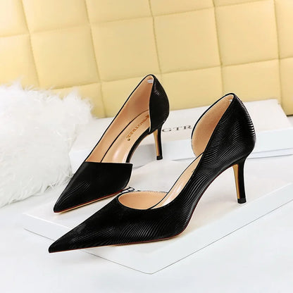 Women Medium Heels 7.5cm High Heels Lady Wedding Stiletto Low Heels Female Fetish Fashion Leather Office Party Event Shoes