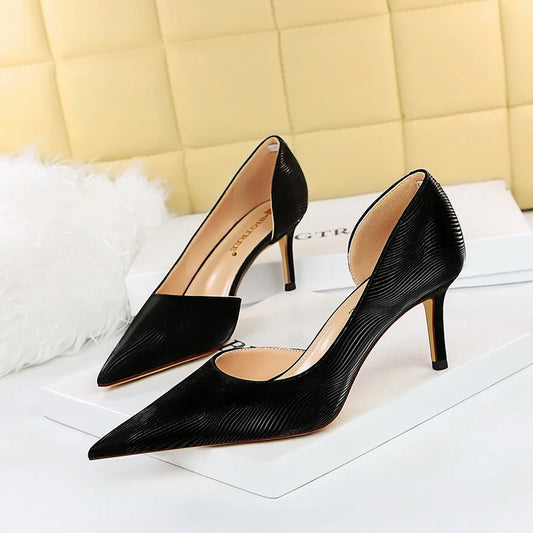 Women Medium Heels 7.5cm High Heels Lady Wedding Stiletto Low Heels Female Fetish Fashion Leather Office Party Event Shoes