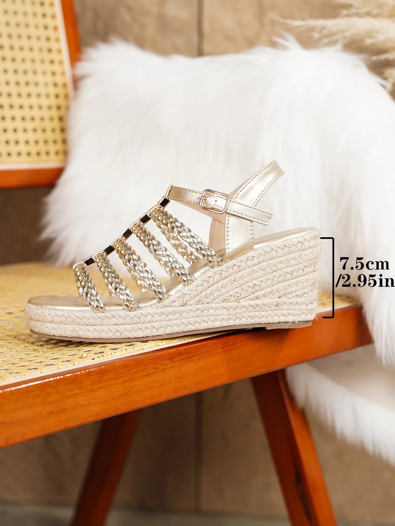 Bohemian Summer Vintage Thick Heel Woven Open Toe Roman Sandals Women's Shoes Ultra-Fibrous Quilted Roman Stilettos