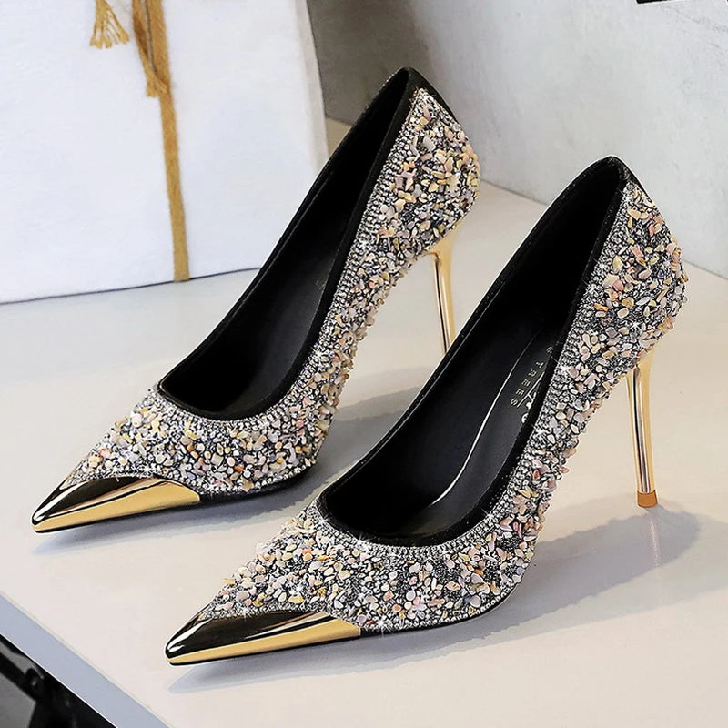 Fashion Metal Decoration Pointed Toe Woman Pumps Thin Heels Wedding Party Ladies Shoes