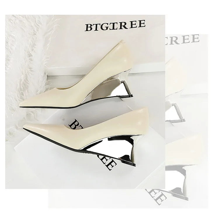 Spring Fashion Pointed Toe Pumps Woman Metal Decoration Wedges Heels Elegant Ladies Shoes
