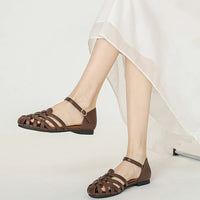 Luxury designer sandals Hollow Low-heeled Closed-toe Sandals for Women for Summer Outdoor Wear Roman Shoes