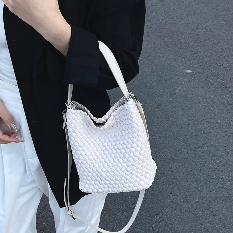 High Quality Design Shoulder Bag, Leisure And Portable Fashionable Women's Handbag, Women's Chain Strap Crossbody Bag