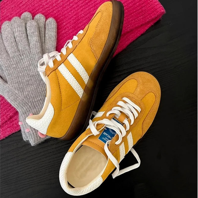 Women Tennis Sneakers Flats Ladies Fashion Lace-up Vulcanized Shoes Spring Autumn Woman Outdoor Trainers Footwear