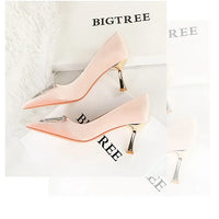Designer Women Heels Prom Pumps Lady Velvet Pointed Toe 7cm Thin High Heels Pearl Crystal Buckle Shoes
