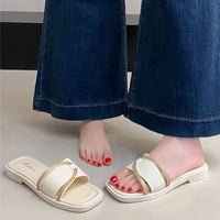 Soft Sole Flat Sandals for Women Outdoor Trendy Strappy Flip Flops Summer Beach Non-Slip Casual Shoes