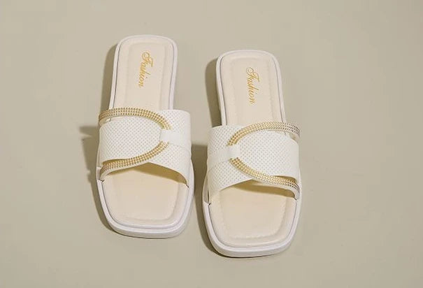 Soft Sole Flat Sandals for Women Outdoor Trendy Strappy Flip Flops Summer Beach Non-Slip Casual Shoes
