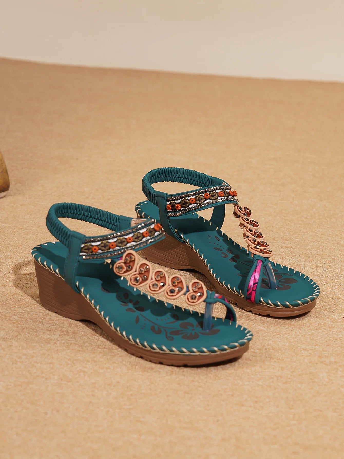 Bohemian Style Women's Sandals Summer Fashion Beach Slope Heel Slippers Beaded Diamond Slip-On round Toe PU Lined Mid Heel