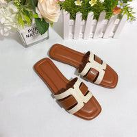 Fashion Design Slippers Outdoor Leisure Versatile And Comfortable Luxury Brand Simple Flat Bottom Square Head Slippers