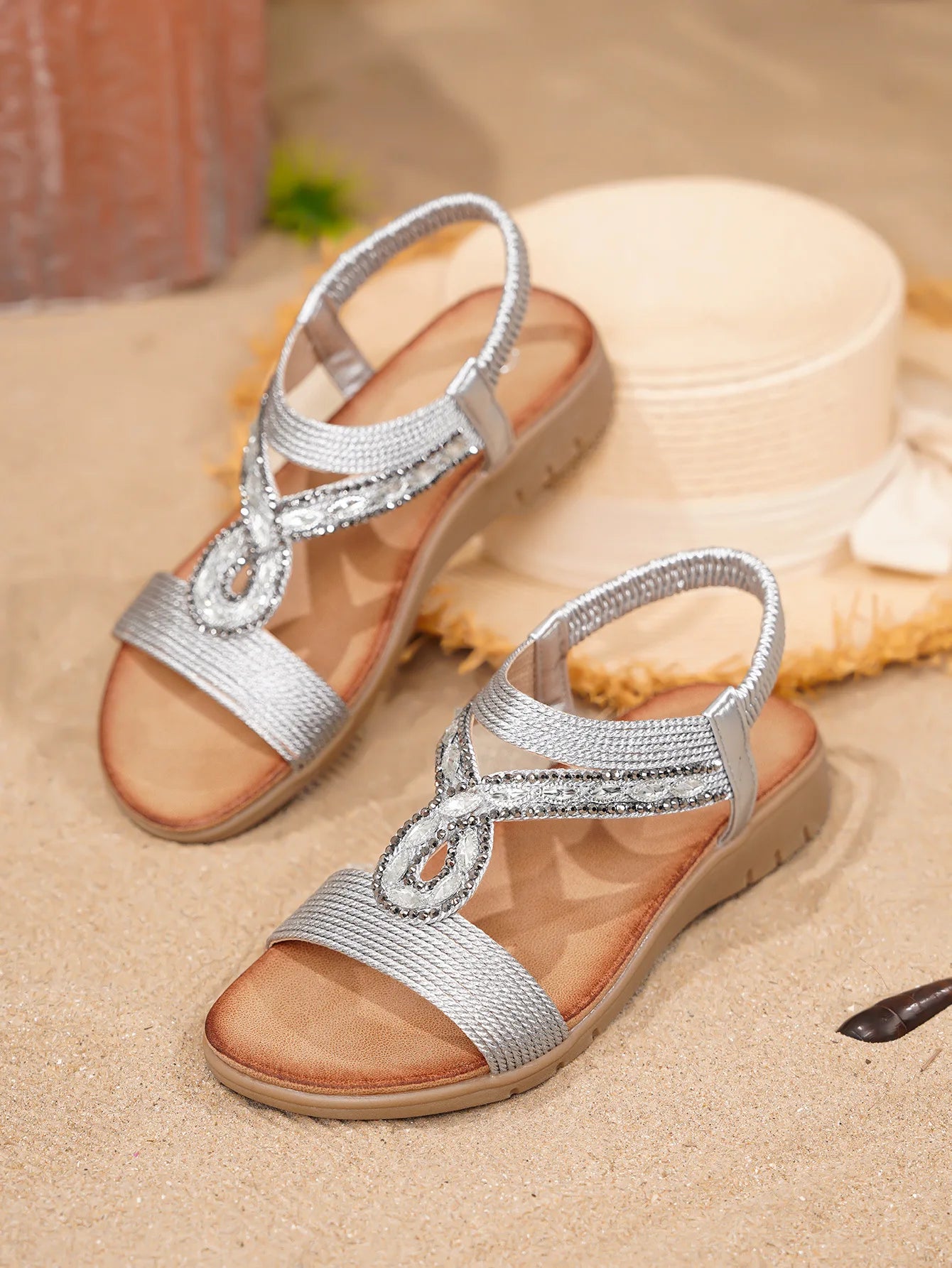 Retro Electric Embroidery Sandals Flat Bottom Beach Shoes Diamond Elastic Band Comfortable Breathable Quick Dry Low Heel