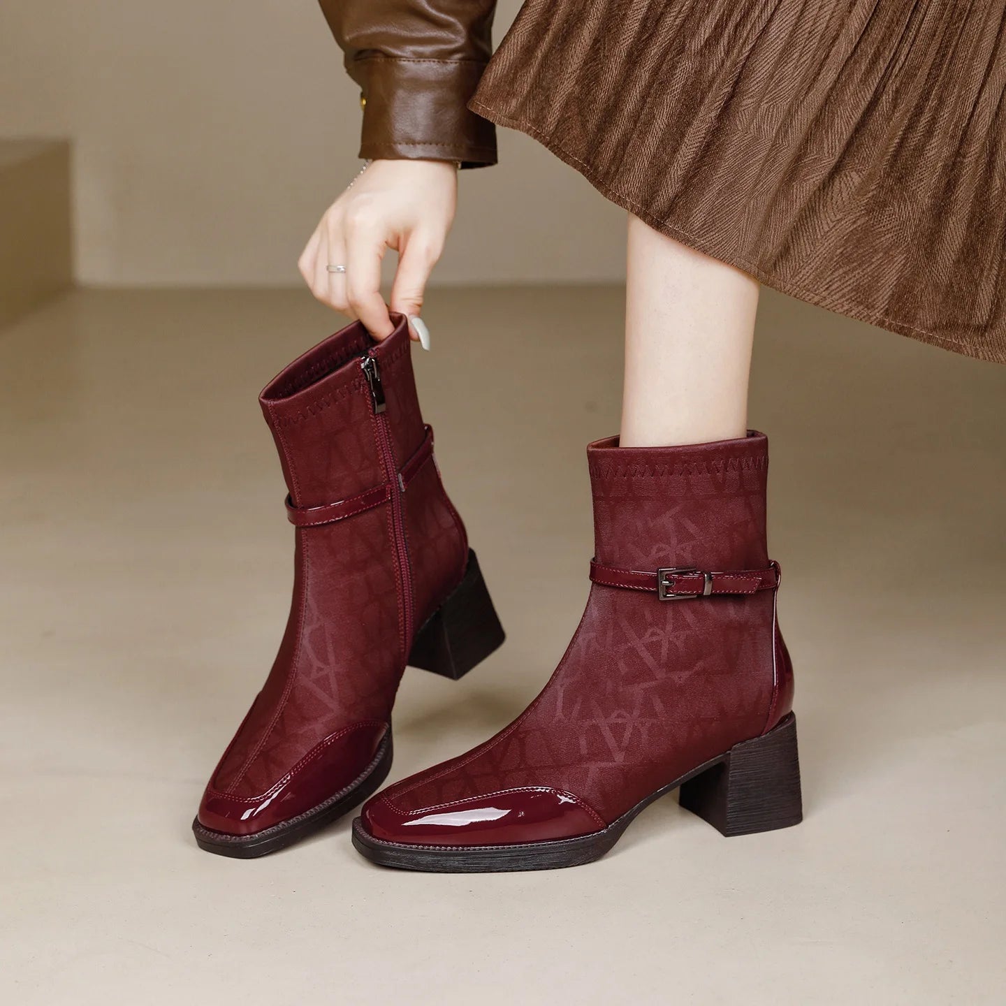 Women's Side Zipper Boot High Heel Short Boot Winter Mid-Calf Boot Chinese Style National Wedding Boot