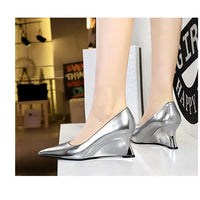 Spring Fashion Pointed Toe Pumps Woman Metal Decoration Wedges Heels Elegant Ladies Shoes