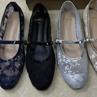 Ultra Soft Lace Breathable Flat Bottom Women's Shoes Quality Women's Casual Shoes Low Heel Floral Pattern