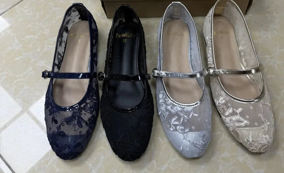 Ultra Soft Lace Breathable Flat Bottom Women's Shoes Quality Women's Casual Shoes Low Heel Floral Pattern