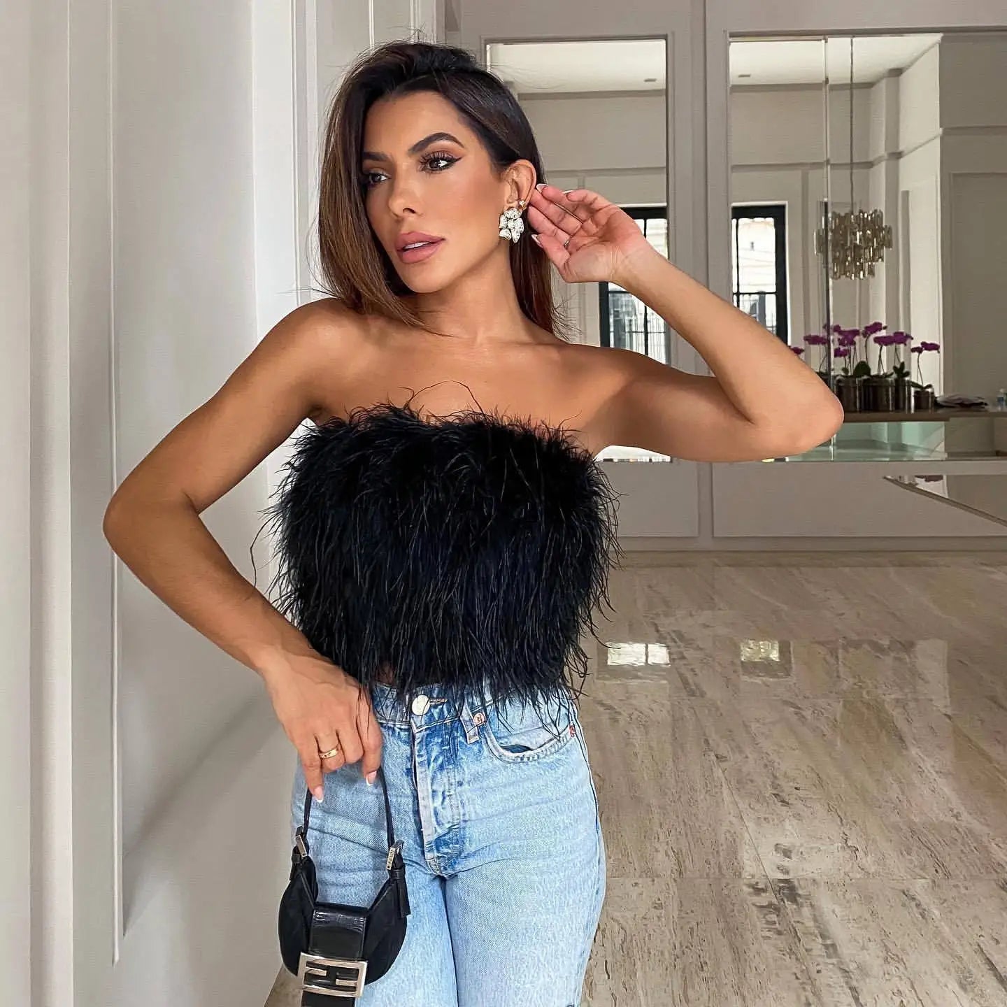 Solid Puffy Fuax Fur Strapless Crop Tops Women Fashion Sexy Furry Chest Wrapped Backless Tube Party Clubwear Vests Streetwear