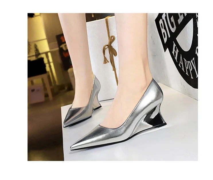 Spring Fashion Pointed Toe Pumps Woman Metal Decoration Wedges Heels Elegant Ladies Shoes