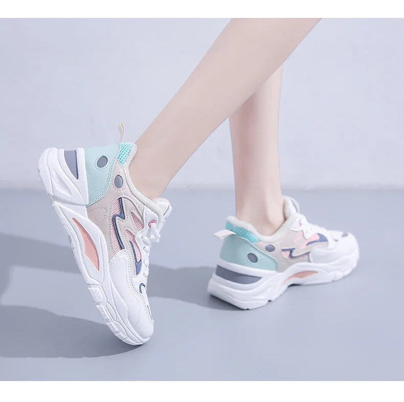 Women's Casual Breathable Leather Sneakers Versatile Flat Heel Shock Absorption Comfortable and Fashionable Shoes