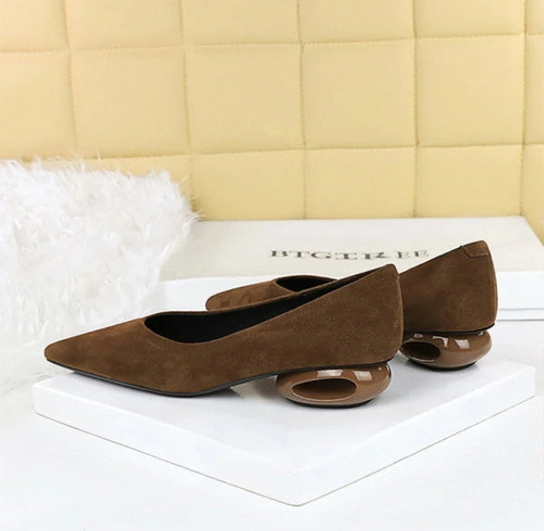 Retro Pointed Toe Suede Low Heel Shoes Shallow Mouth Hollow Heel Pedicure Shoe Daily Versatile Temperament Women's Shoes