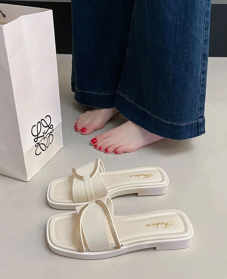 Soft Sole Flat Sandals for Women Outdoor Trendy Strappy Flip Flops Summer Beach Non-Slip Casual Shoes