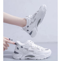 Women's Casual Breathable Leather Sneakers Versatile Flat Heel Shock Absorption Comfortable and Fashionable Shoes