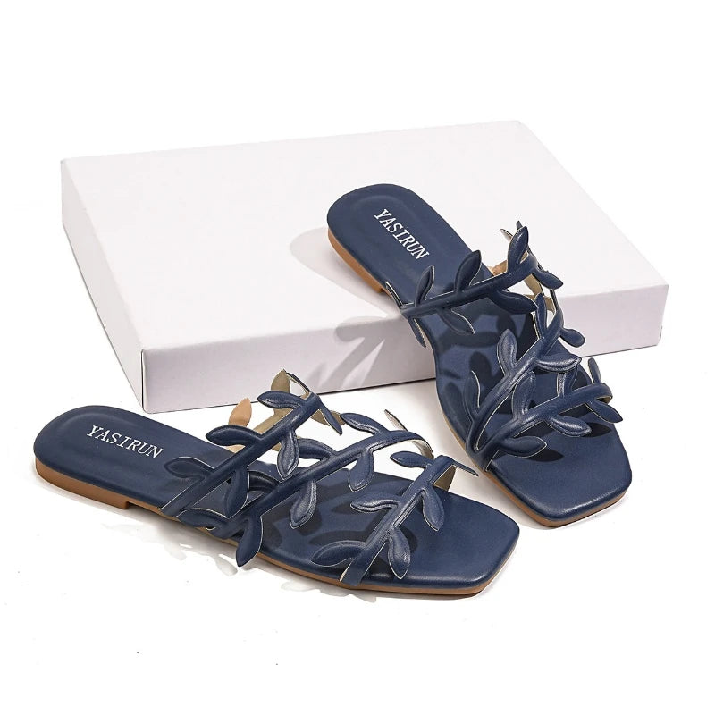 Leaf Pattern Women's Sandals Outdoor Wear New Style Beach Flat Bottom Slip-On Holiday Comfortable Breathable Flats
