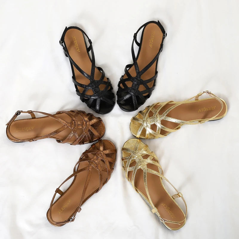 Retro woven Roman sandals, summer open-toe low-heeled women's shoes, one-strap buckle, versatile and fashionable commuter shoes