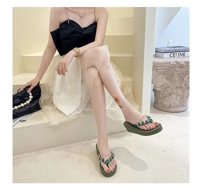 Women Slippers Fashion Summer New Water Diamond Flip Flops Women Outwear Thick Sole Slope Heels Beach Vacation Slippers