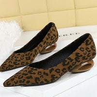 Retro Pointed Toe Suede Low Heel Shoes Shallow Mouth Hollow Heel Pedicure Shoe Daily Versatile Temperament Women's Shoes