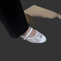 Ultra Soft Lace Breathable Flat Bottom Women's Shoes Quality Women's Casual Shoes Low Heel Floral Pattern