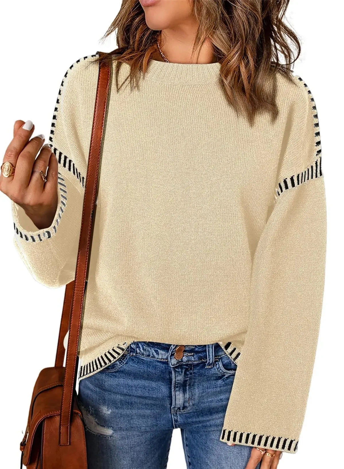 Women's Loose Long Sleeve Crew Neck Knitted Sweater Thickened Polyester Fiber Pure Color Tassel Knitwear
