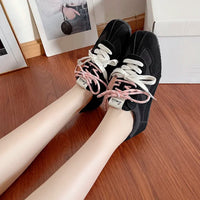 Retro Lacing Breathable Women's Thick Bottom Pleated Casual Sneakers White Shoes