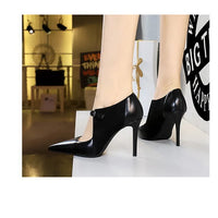 Women Pumps Suede and PU Leather Design Retro High Heels Ladies Shoes Stilettos Women Heels