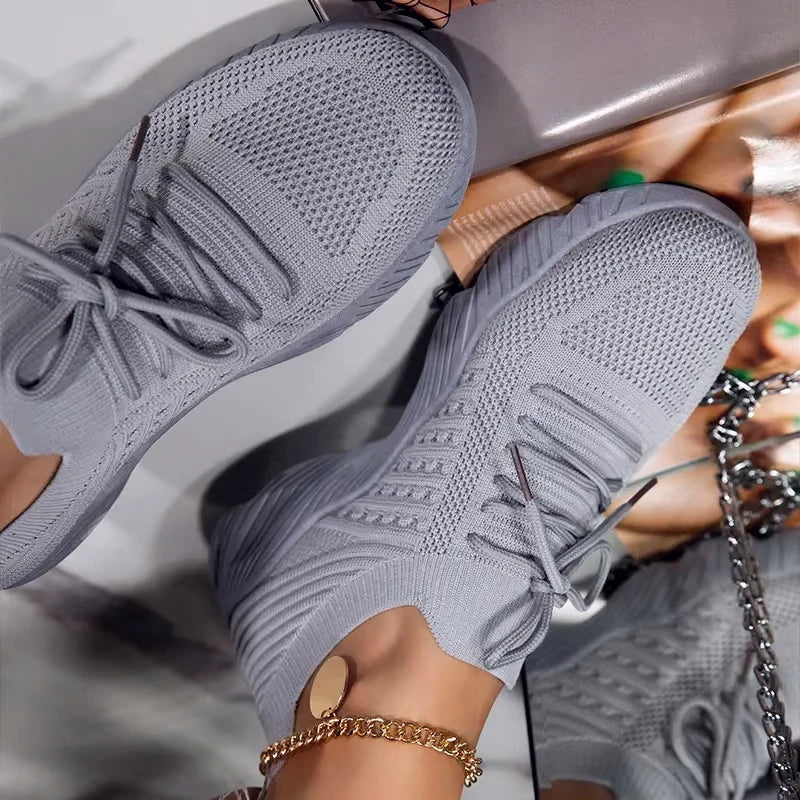 Outdoor Breathable Mesh Shoes Women Lightweight Shock-absorbing Sports Shoes Solid Color Plus Size Women Vulcanized Shoes