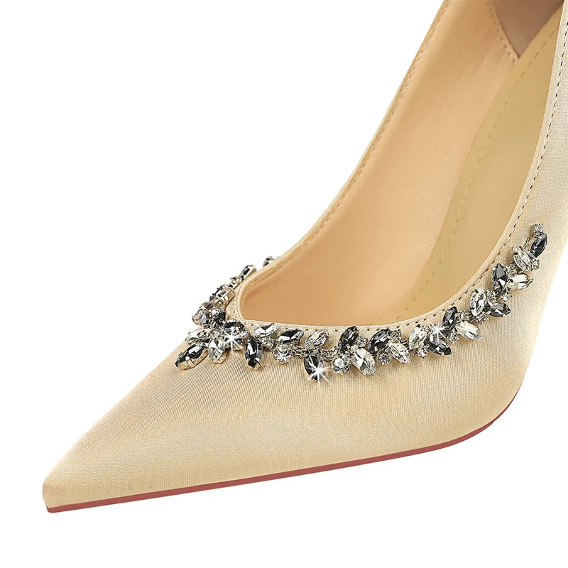 Silks satins Women Pumps Rhinestone design High Heels Stilettos 10 cm and 7 cm Luxury banquet shoes Sexy party shoes